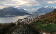19 Panorama nord, verso il Lago di Olginate e Lecco...